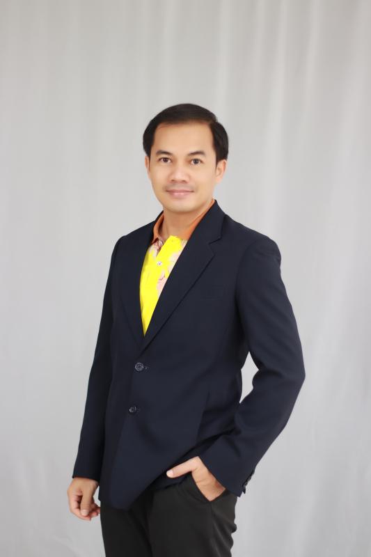 ผู้ช่วยศาสตราจารย์ ดร. กิตติ์ คุณกิตติ