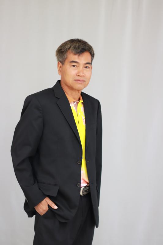 รองศาสตราจารย์ ดร. สิงหเดช แตงจวง