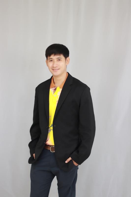 คณาธิป สอดจันทร์