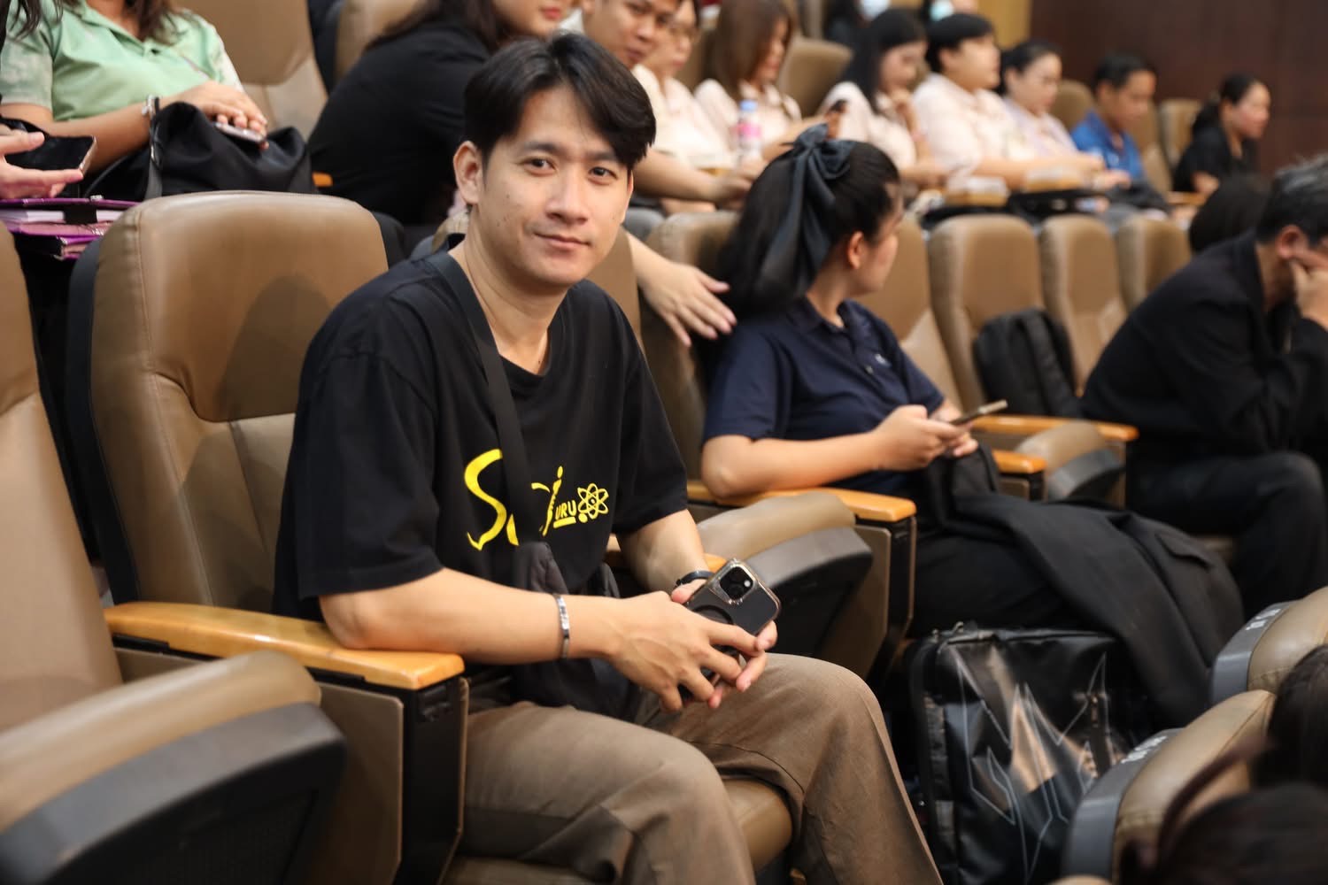 บุคลากรสายสนับสนุนคณะวิทยาศาสตร์และเทคโนโลยี ร่วมพัฒนาศักยภาพด้าน KM และ AI
