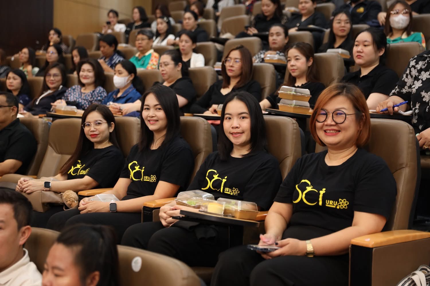 บุคลากรสายสนับสนุนคณะวิทยาศาสตร์และเทคโนโลยี ร่วมพัฒนาศักยภาพด้าน KM และ AI