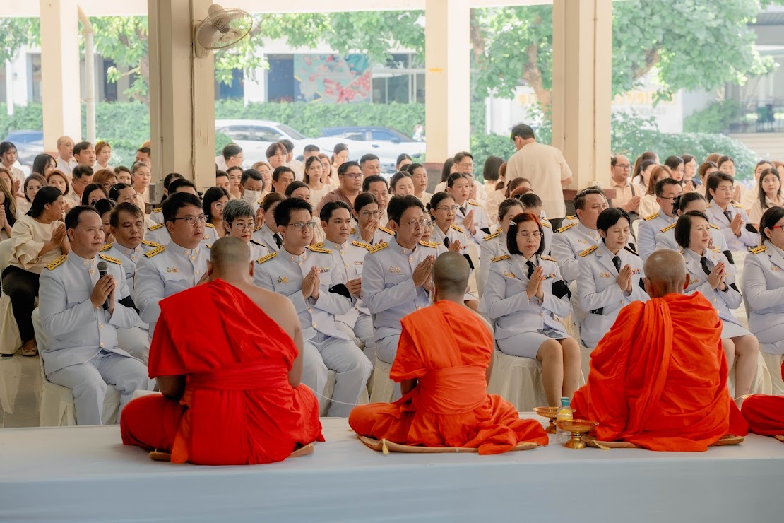 คณะวิทยาศาสตร์และเทคโนโลยี ร่วมพิธีเฉลิมพระเกียรติพระบรมราชินี