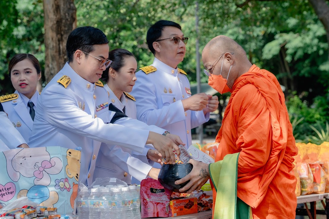 คณะวิทยาศาสตร์และเทคโนโลยี ร่วมพิธีเฉลิมพระเกียรติพระบรมราชินี
