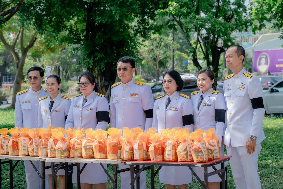 คณะวิทยาศาสตร์และเทคโนโลยี ร่วมพิธีเฉลิมพระเกียรติพระบรมราชินี