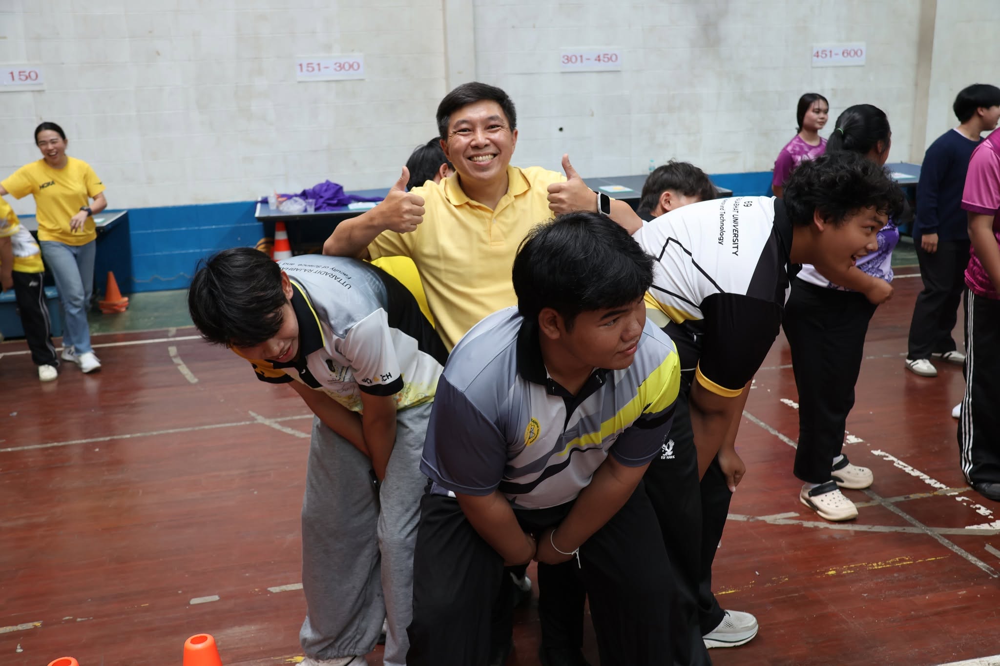 คณะวิทยาศาสตร์และเทคโนโลยี จัดโครงการสืบสานวัฒนธรรมท้องถิ่นล้านนาสัมพันธ์ สร้างสรรค์ความเป็นไทย ครั้งที่ 18 เสริมสร้างความสามัคคีและความผูกพันในองค์กร