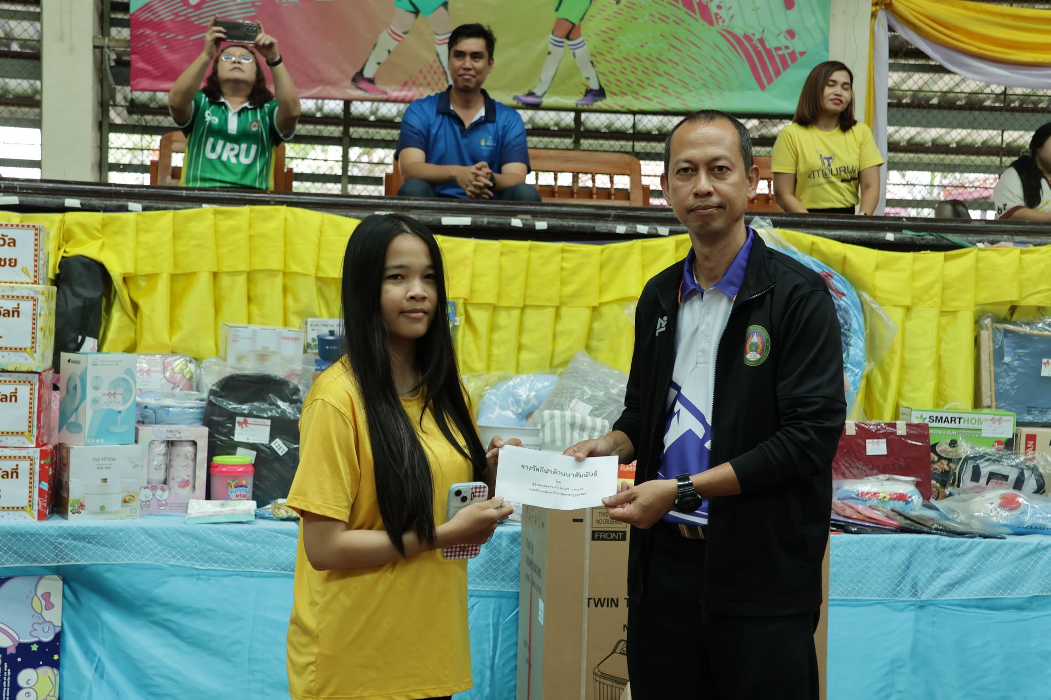 คณะวิทยาศาสตร์และเทคโนโลยี จัดโครงการสืบสานวัฒนธรรมท้องถิ่นล้านนาสัมพันธ์ สร้างสรรค์ความเป็นไทย ครั้งที่ 18 เสริมสร้างความสามัคคีและความผูกพันในองค์กร