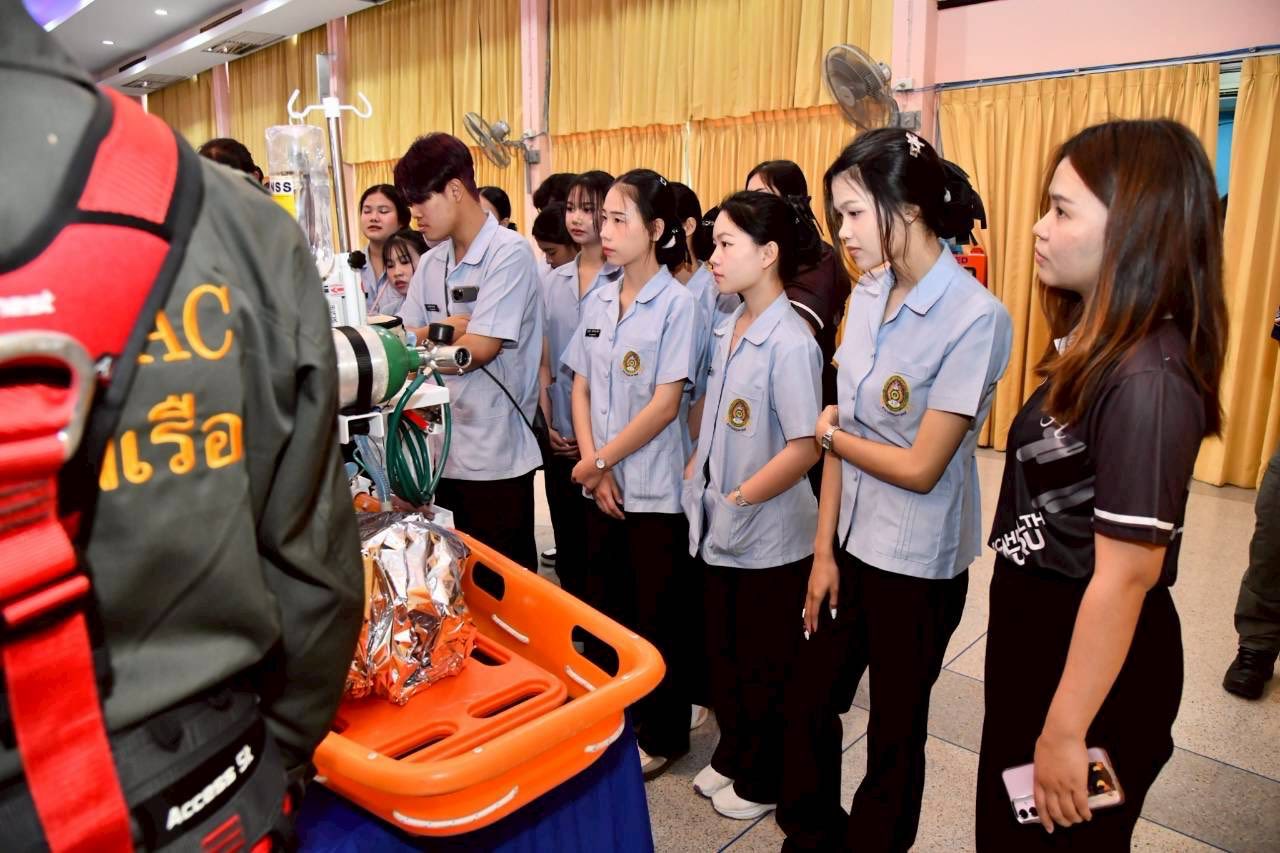 นักศึกษาหลักสูตรสาธารณสุขศาสตร์ ชั้นปีที่ 3 ศึกษาดูงานโครงการ 